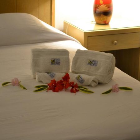 West Plaza Desekel Hotel Koror Ngoại thất bức ảnh