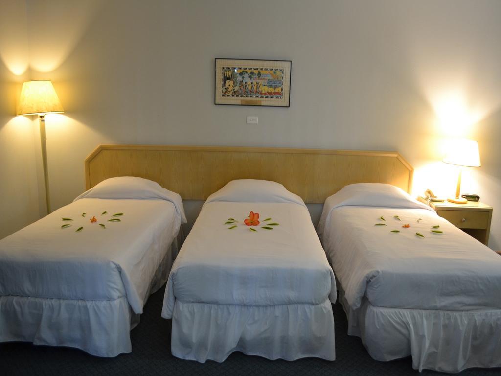 West Plaza Desekel Hotel Koror Ngoại thất bức ảnh