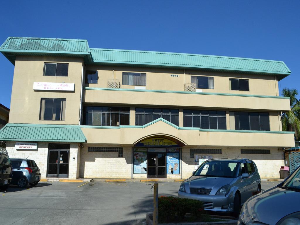 West Plaza Desekel Hotel Koror Ngoại thất bức ảnh