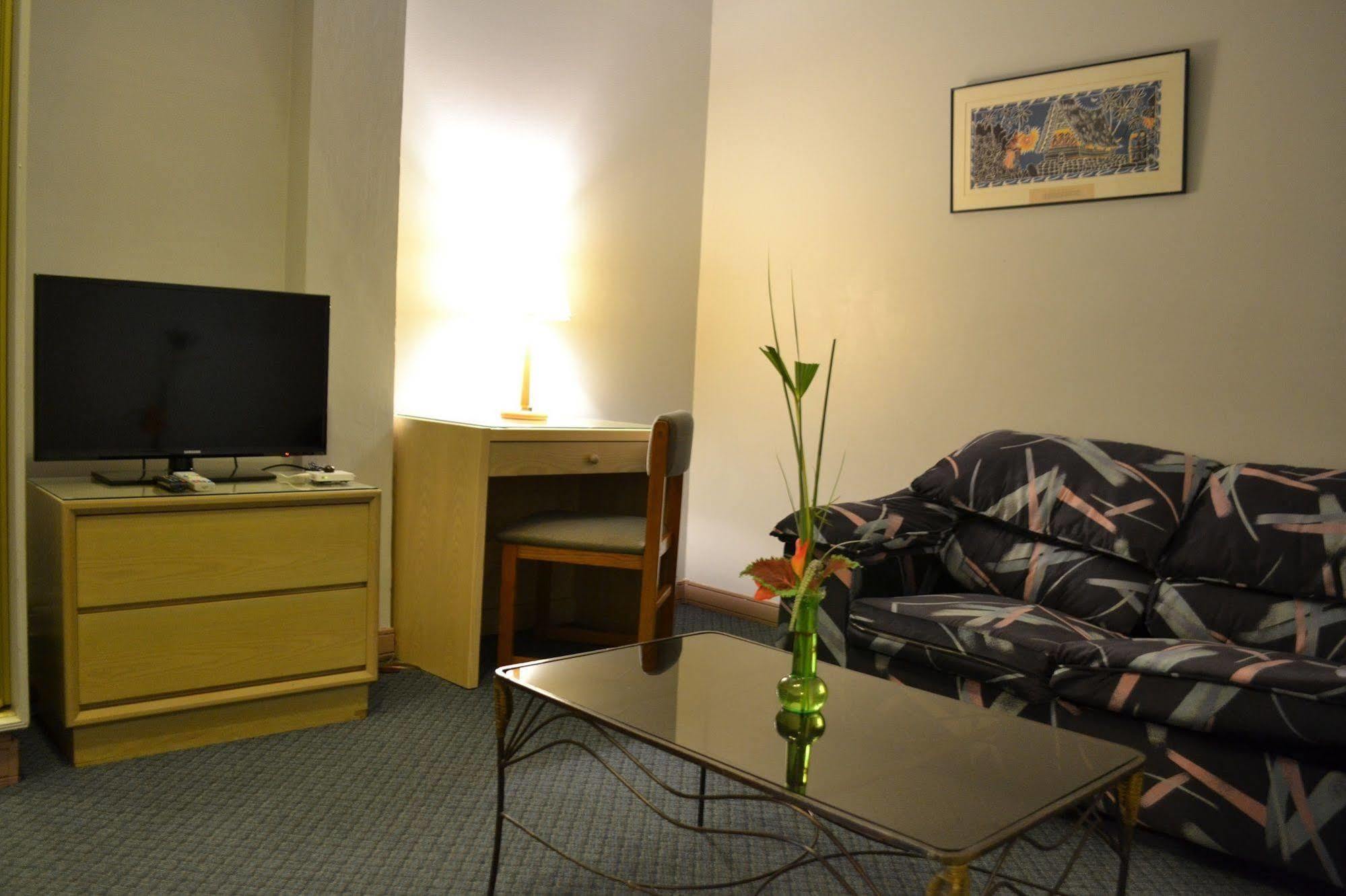 West Plaza Desekel Hotel Koror Ngoại thất bức ảnh