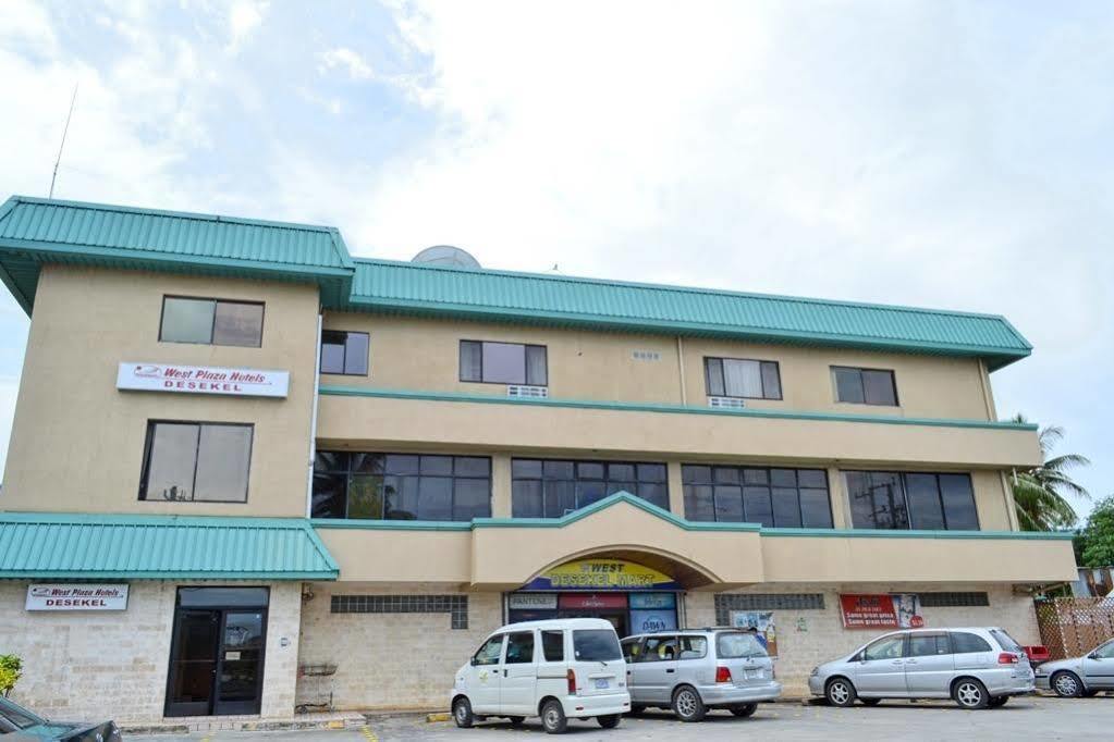 West Plaza Desekel Hotel Koror Ngoại thất bức ảnh