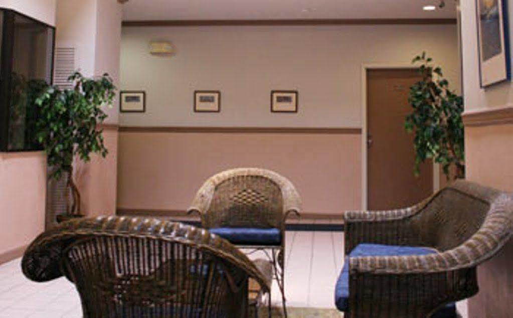 West Plaza Desekel Hotel Koror Ngoại thất bức ảnh
